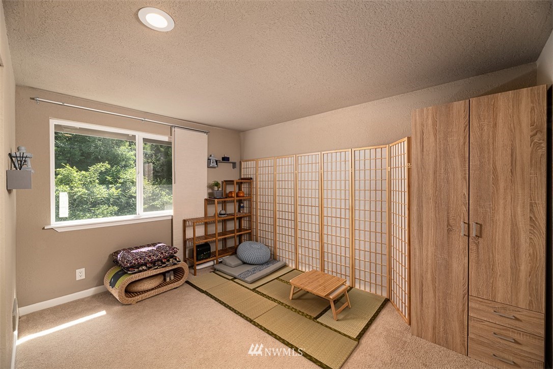 22611 12th Place West Bothell, WA 98021 - Photo 14 of 18