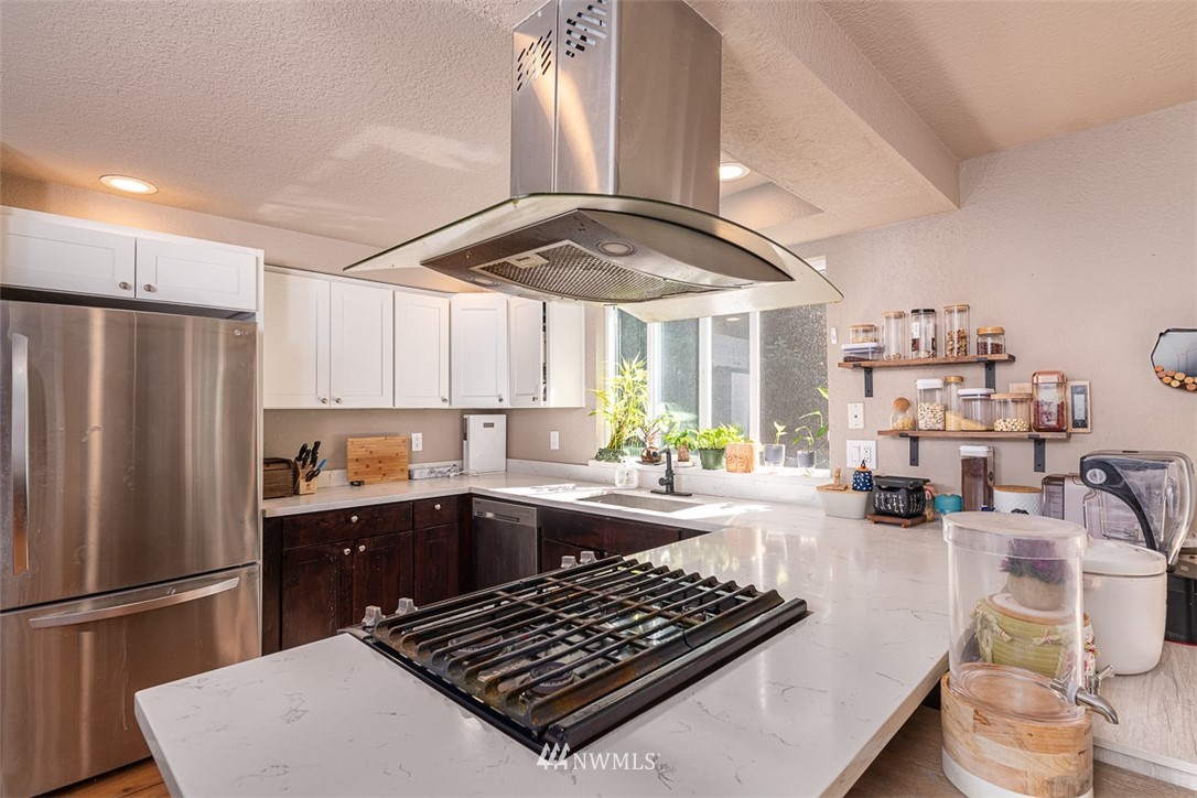 22611 12th Place West Bothell, WA 98021 - Photo 4 of 18