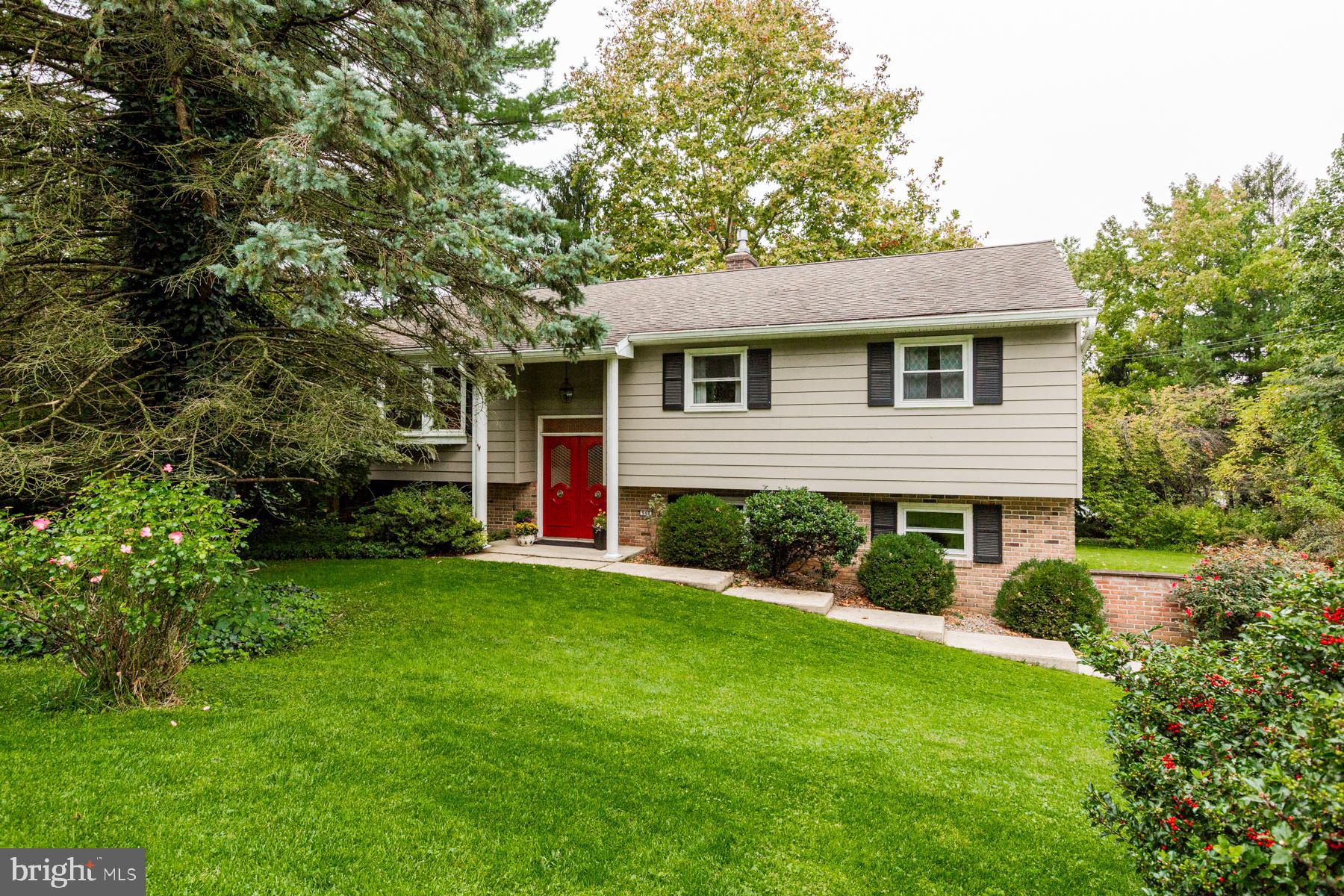 948 Nissley Road Lancaster, PA 17601 - Photo 3 of 81 Gallery Image 3