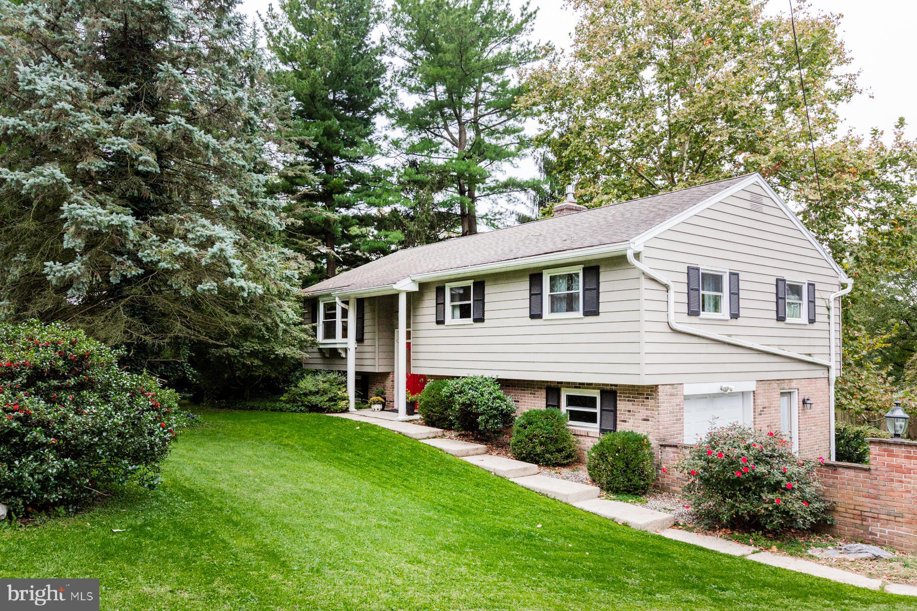 948 Nissley Road Lancaster, PA 17601 - Photo 10 of 81 Gallery Image 10