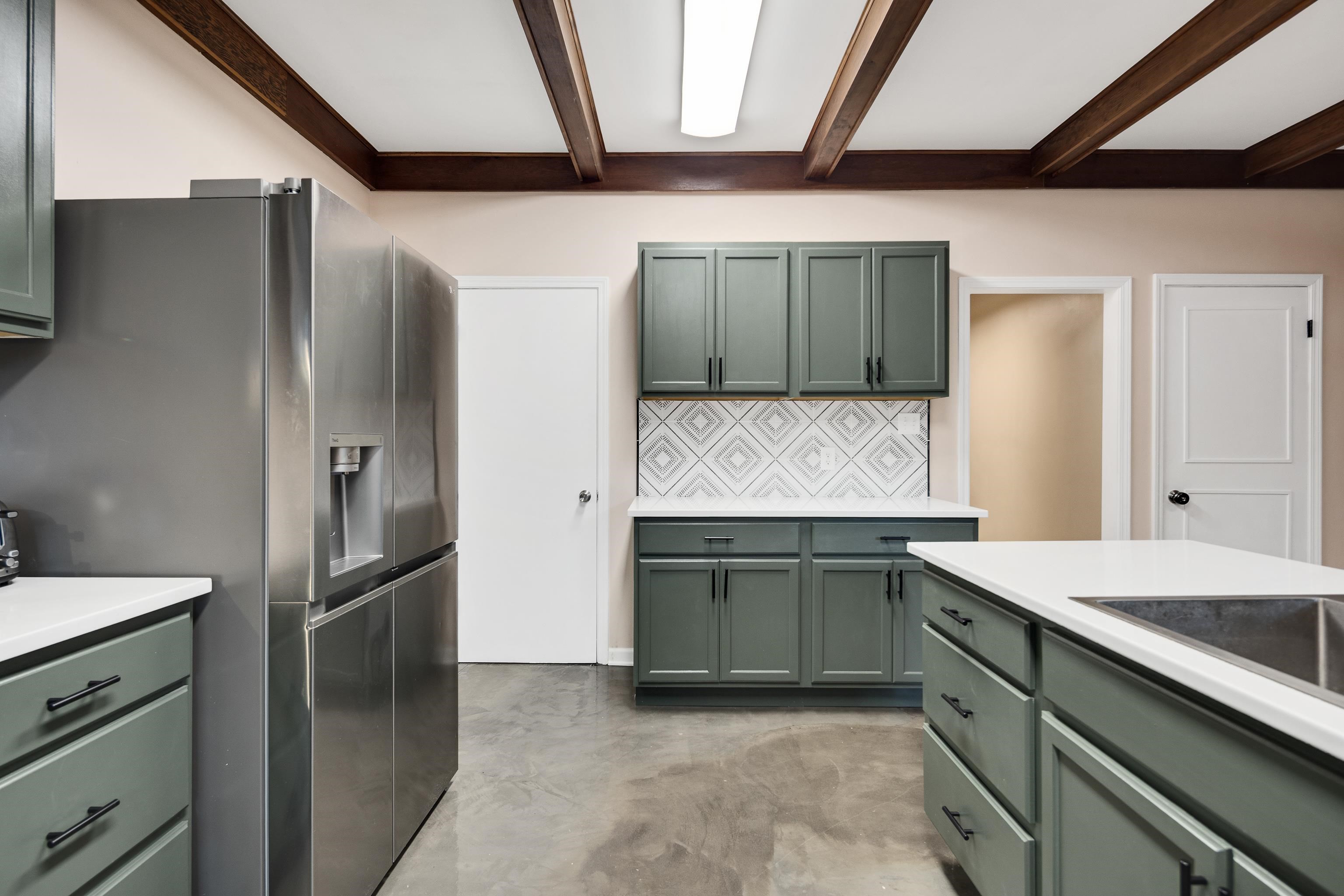 5345 Raleigh Lagrange Road Memphis, TN 38134 - Photo 4 of 37 Gallery Image 4