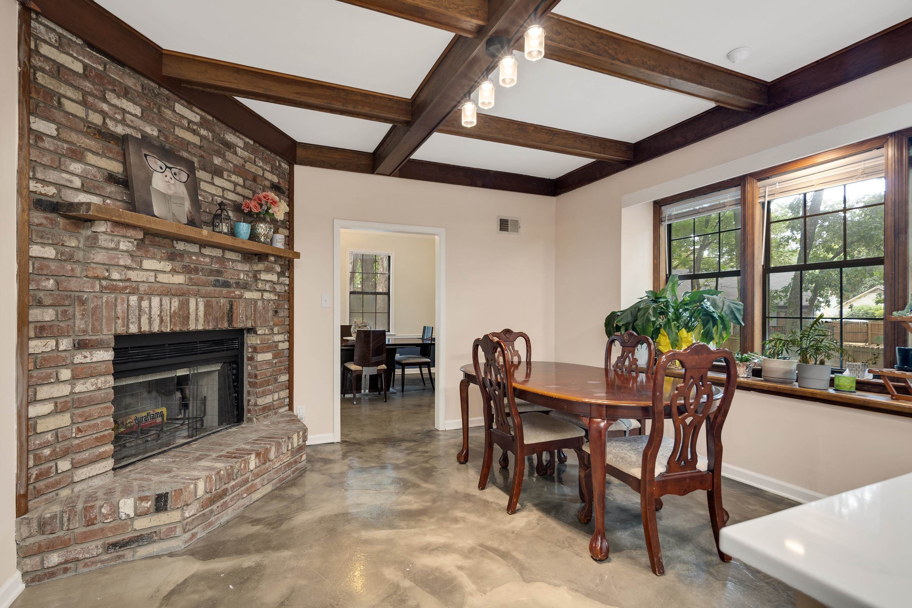 5345 Raleigh Lagrange Road Memphis, TN 38134 - Photo 6 of 37 Gallery Image 6
