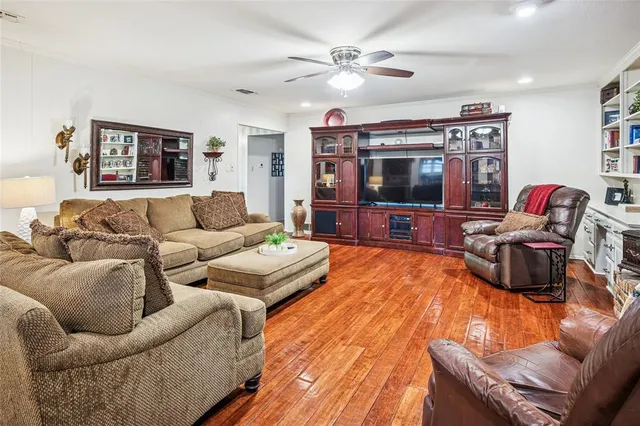 $450,000 | 1401 Allegheny Drive, Arlington, TX 76012