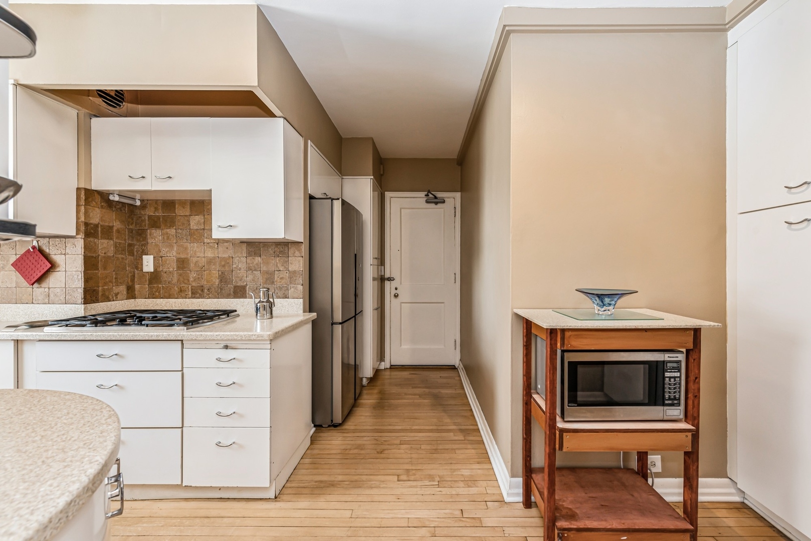 5555 North Sheridan Road, Unit 904 Chicago, IL 60640 - Photo 8 of 22
