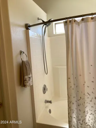 $2,800 | 28446 North 51st Street, Cave Creek, AZ 85331