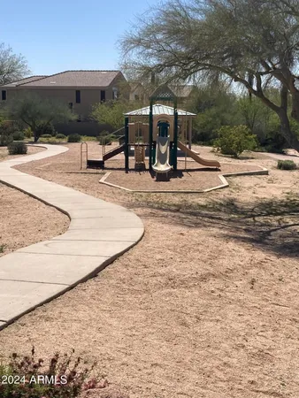 $2,800 | 28446 North 51st Street, Cave Creek, AZ 85331