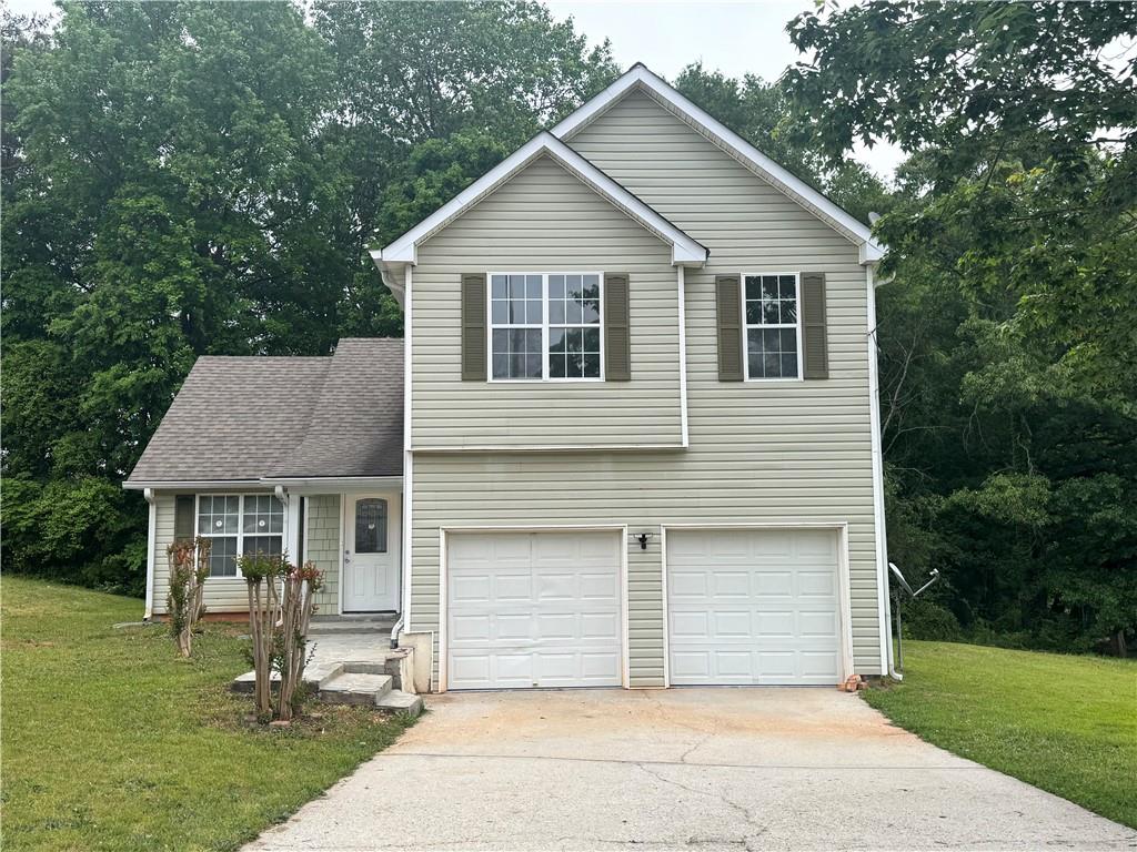 a house that has a yard