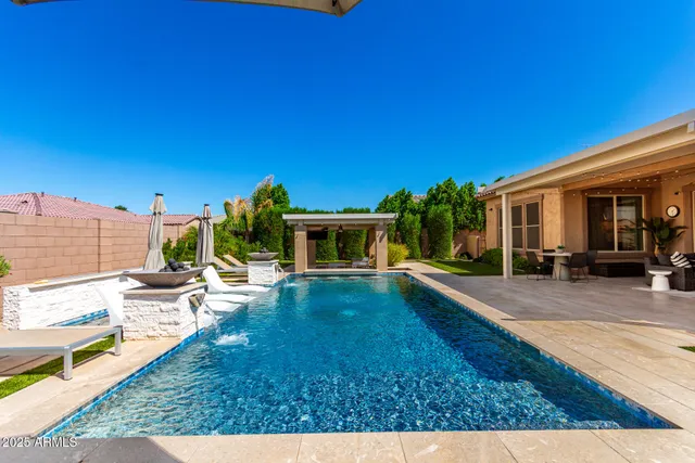 $1,365,000 | 2570 East Thornton Avenue, Gilbert, AZ 85297