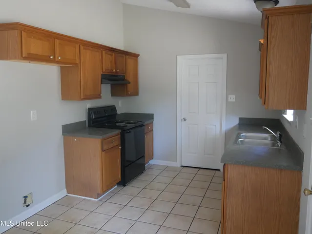 $1,395 | 2610 Waverly Drive, Horn Lake, MS 38637