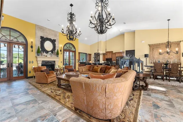 $4,500,000 | 11408 North Magnolia Avenue, Ocala, FL 34475