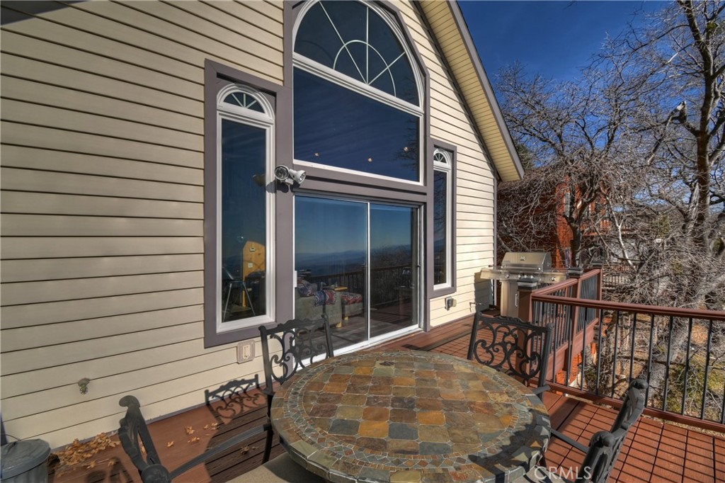 2477 Spring Oak Drive Running Springs, CA 92382 - Photo 13 of 51 an outdoor view of garden