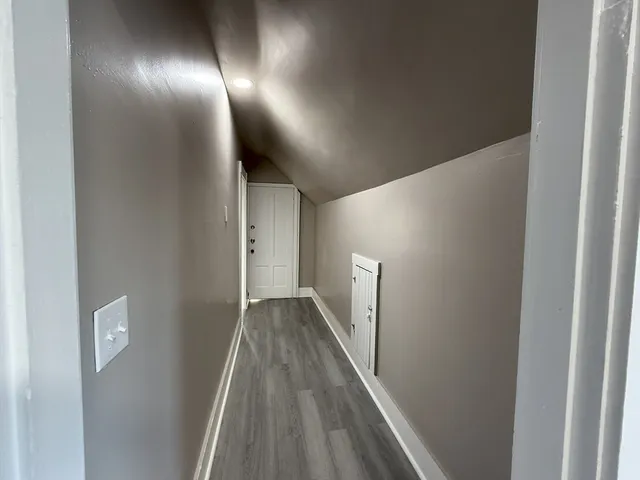 $2,100 | 4-6 Royal Street, Unit 3, Lawrence, MA 01841