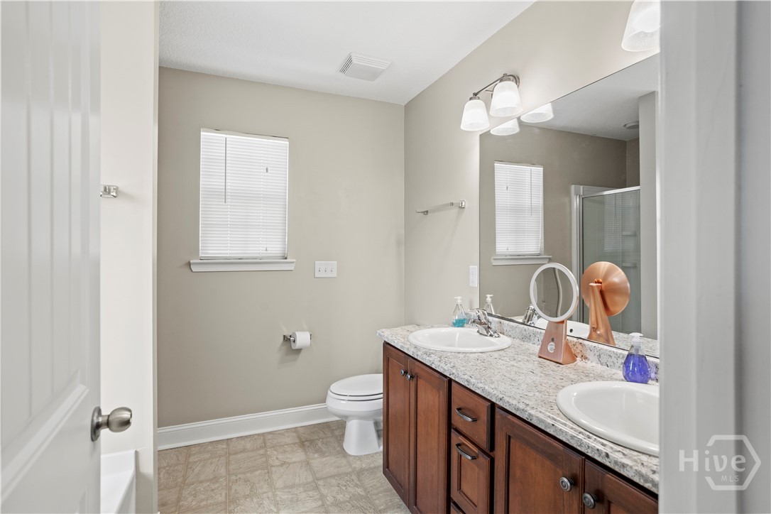 1202 Cypress Fall Circle Hinesville, GA 31313 - Photo 14 of 39