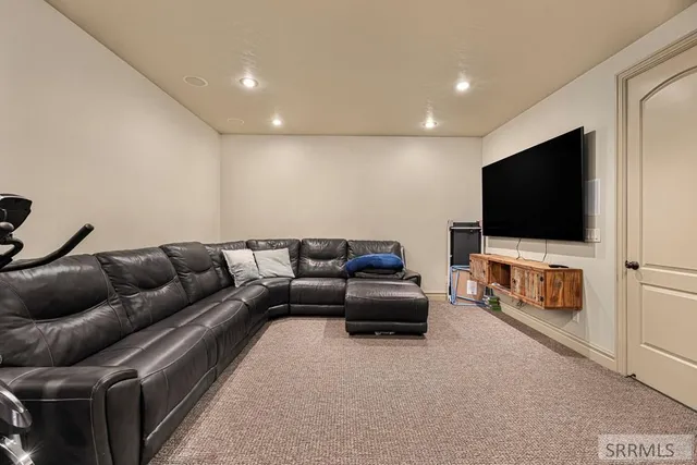 $850,000 | 320 4440 East, Rigby, ID 83442