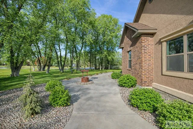 $850,000 | 320 4440 East, Rigby, ID 83442