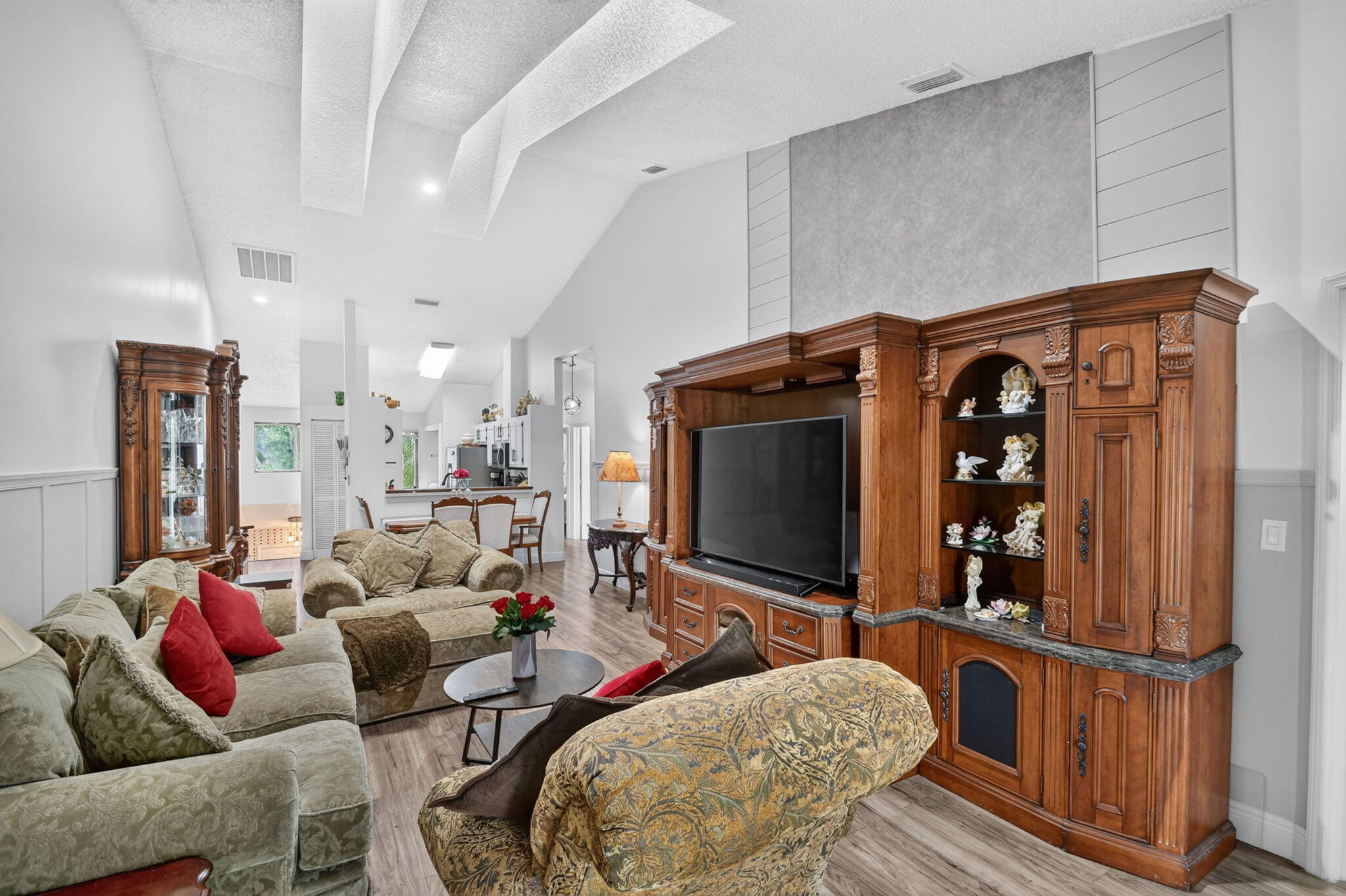 907 Harbour Pointe Way Greenacres, FL 33413 - Photo 20 of 87 23-web-or-mls-DSC_9986