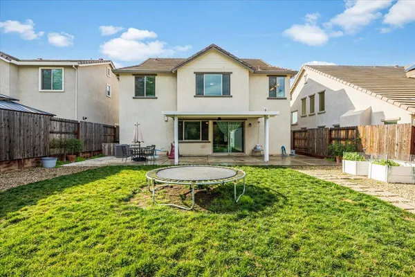 $545,000 | 536 Lupine Drive, Ione, CA 95640