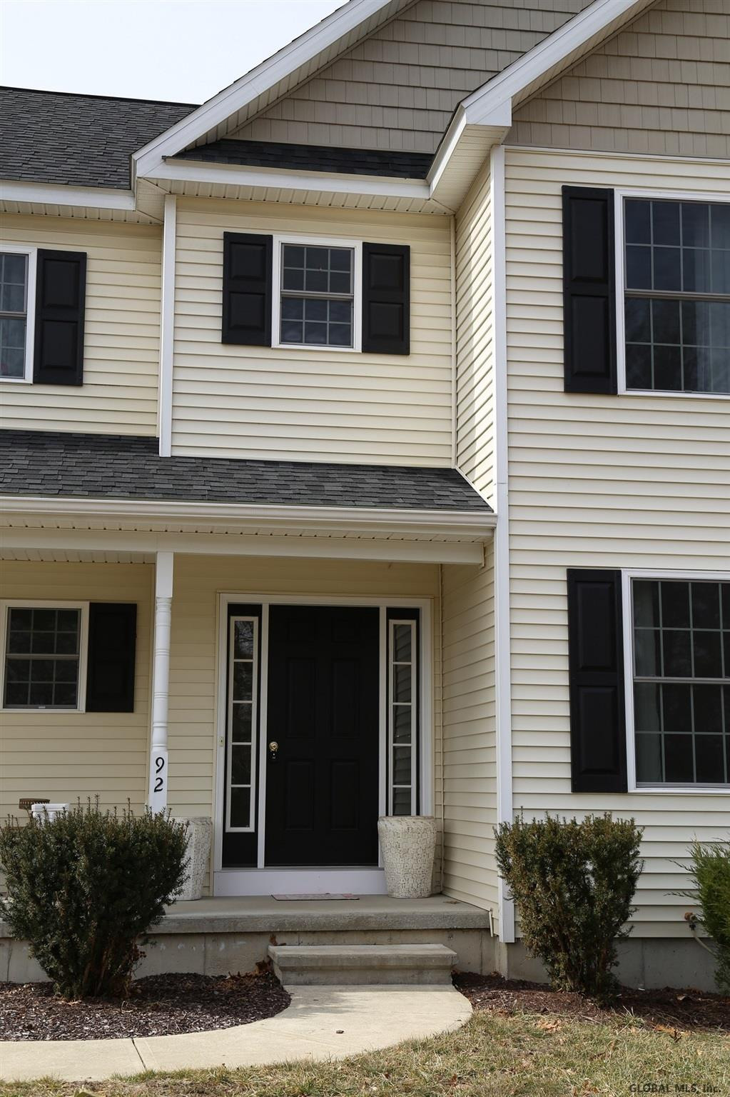 92 Werner Road Halfmoon, NY 12065 - Photo 4 of 35 Photo 4