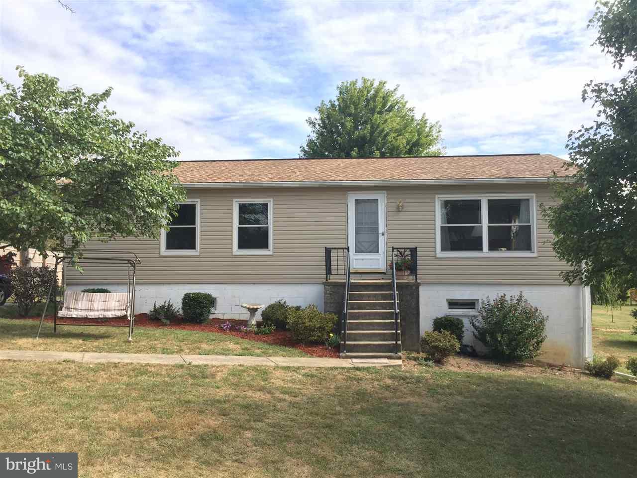 129 Ducktown Road York, PA 17406 - Photo 1 of 25 Gallery Image 1