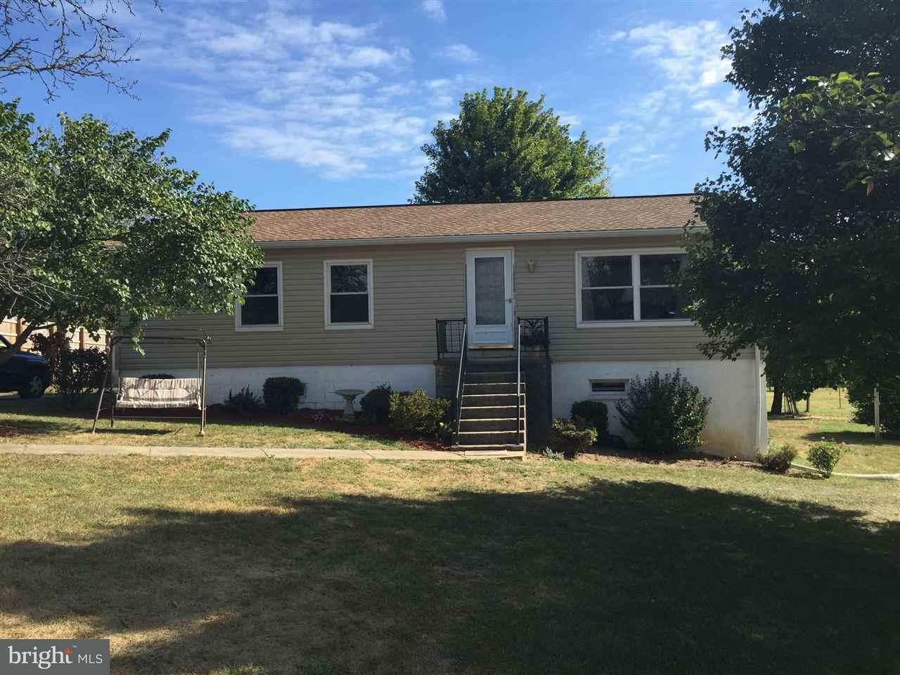 129 Ducktown Road York, PA 17406 - Photo 3 of 25 Gallery Image 3