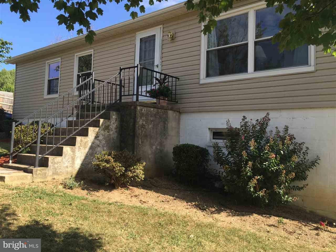 129 Ducktown Road York, PA 17406 - Photo 4 of 25 Gallery Image 4
