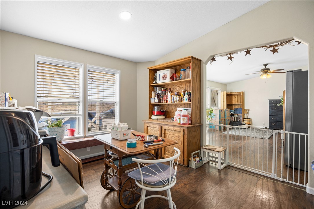 3270 Ash Street Logandale, NV 89021 - Photo 11 of 97