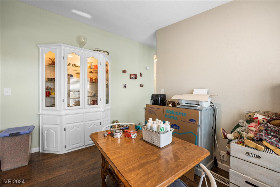 3270 Ash Street Logandale, NV 89021 - Photo 9 of 97