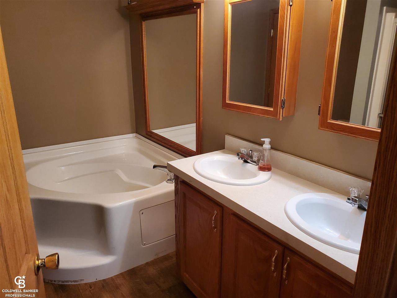 9290 Hill Road Goodells, MI 48027 - Photo 14 of 34 Master Bath View 1