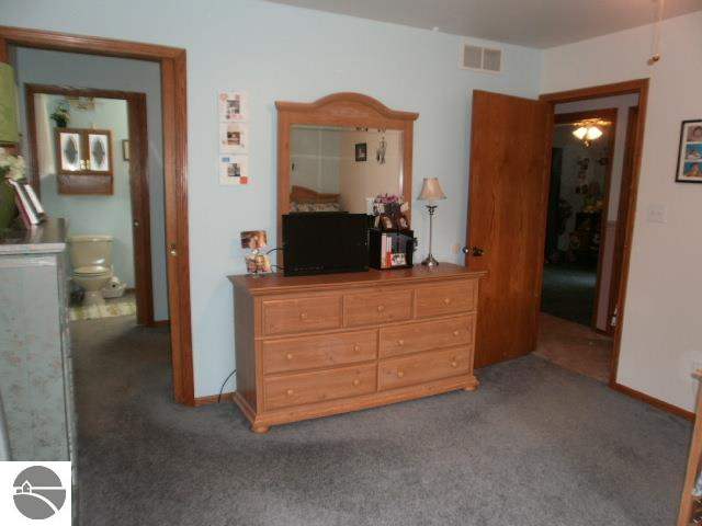 10300 North Warner Road Elwell, MI 48832 - Photo 15 of 44 1748649-14.JPG