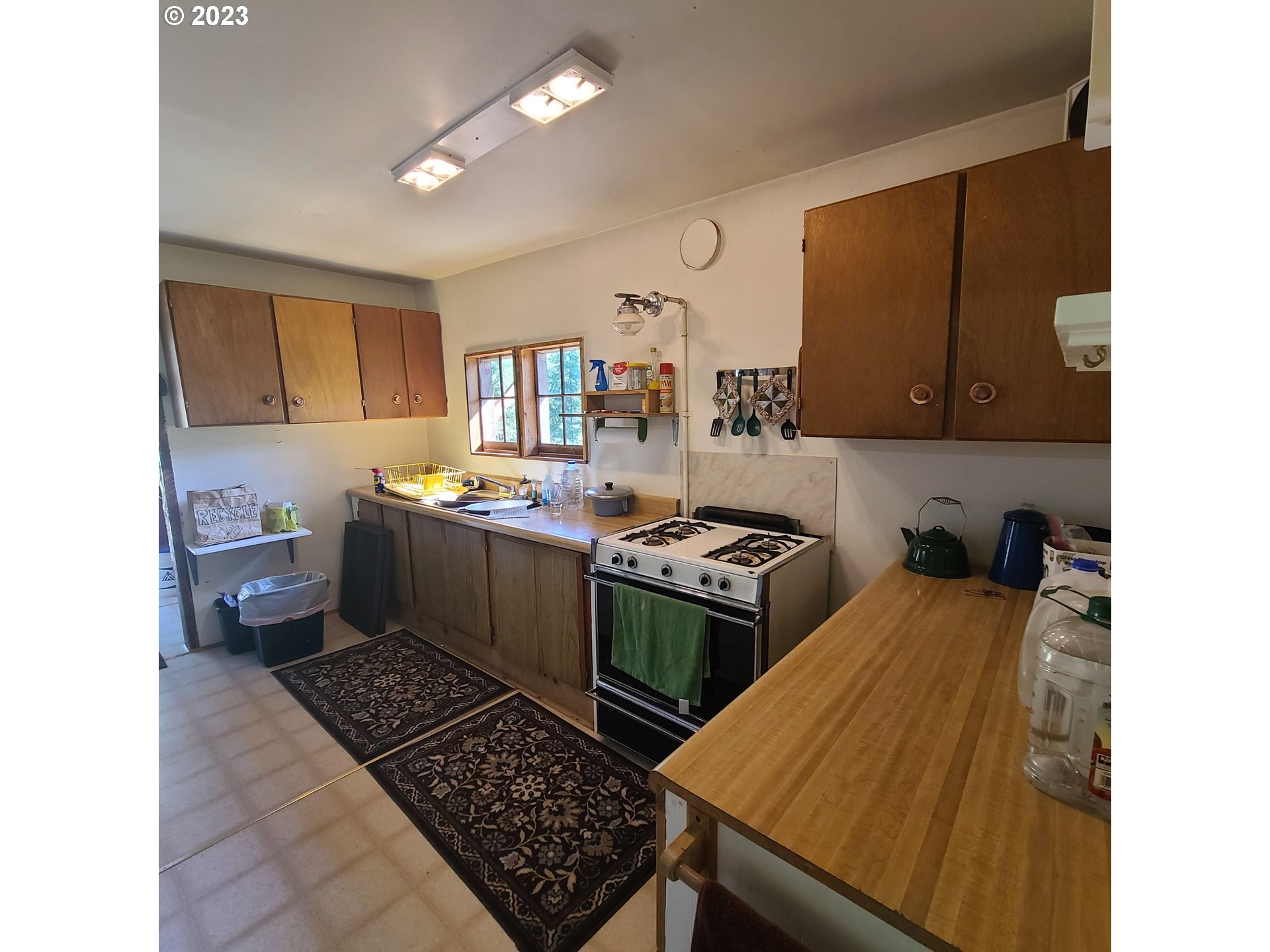 75381 Thompson Road Elgin, OR 97827 - Photo 8 of 48 Gallery Image 8