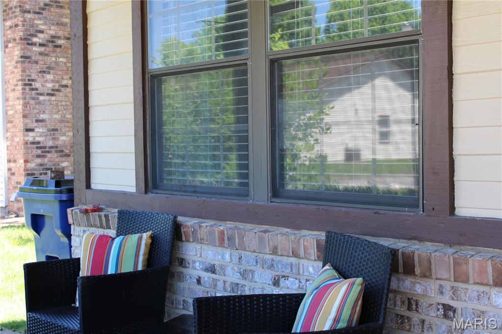 56 Rabbit Trail Drive Washington, MO 63090 - Photo 3 of 12