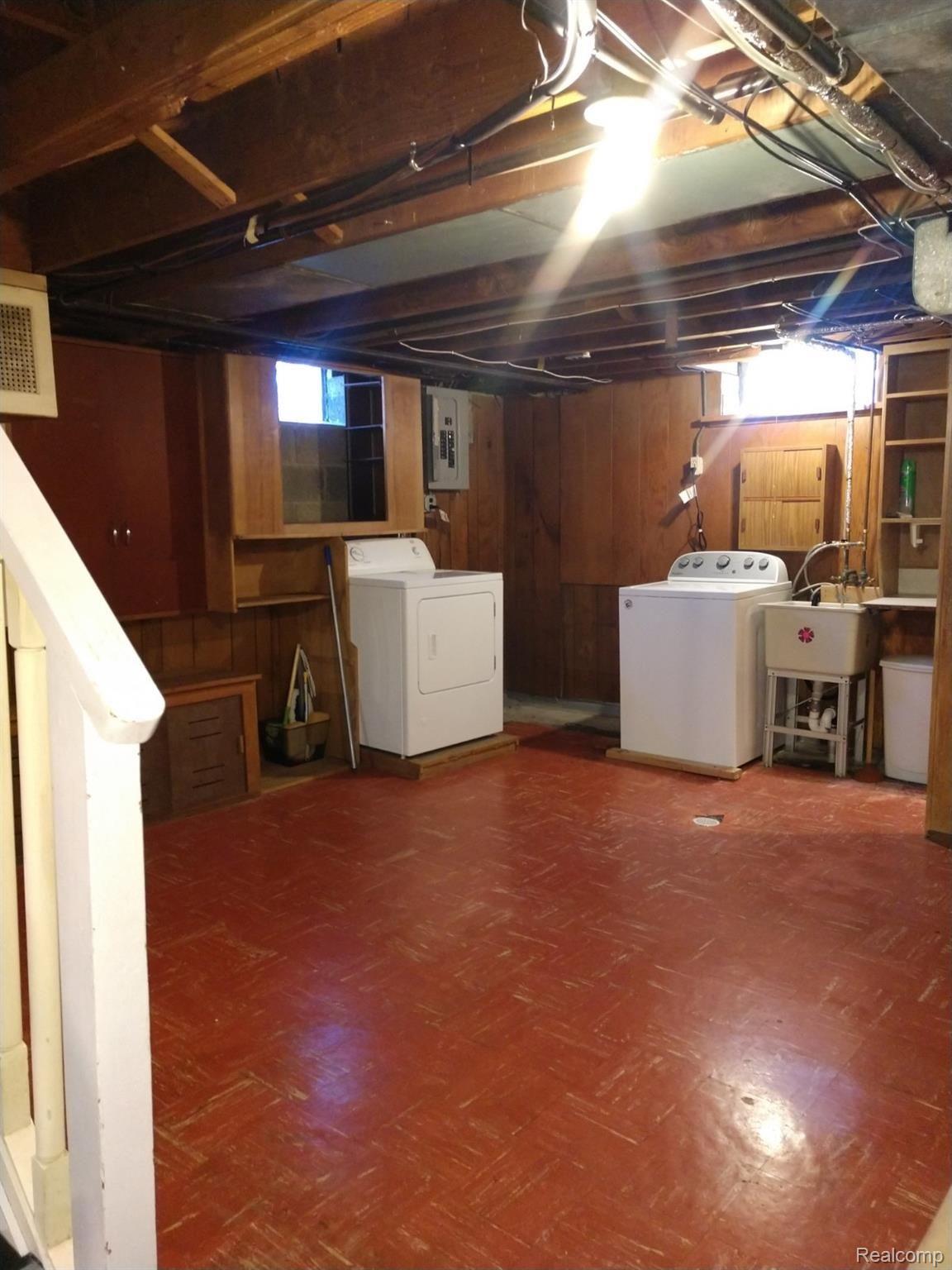 3032 Trafford Road Royal Oak, MI 48073 - Photo 18 of 22 Basement 3.jpg
