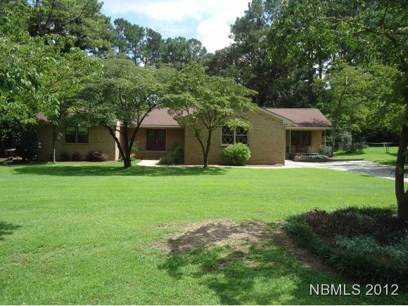 209 Rockledge Road New Bern, NC 28562 - Photo 1 of 17 Primary Photo