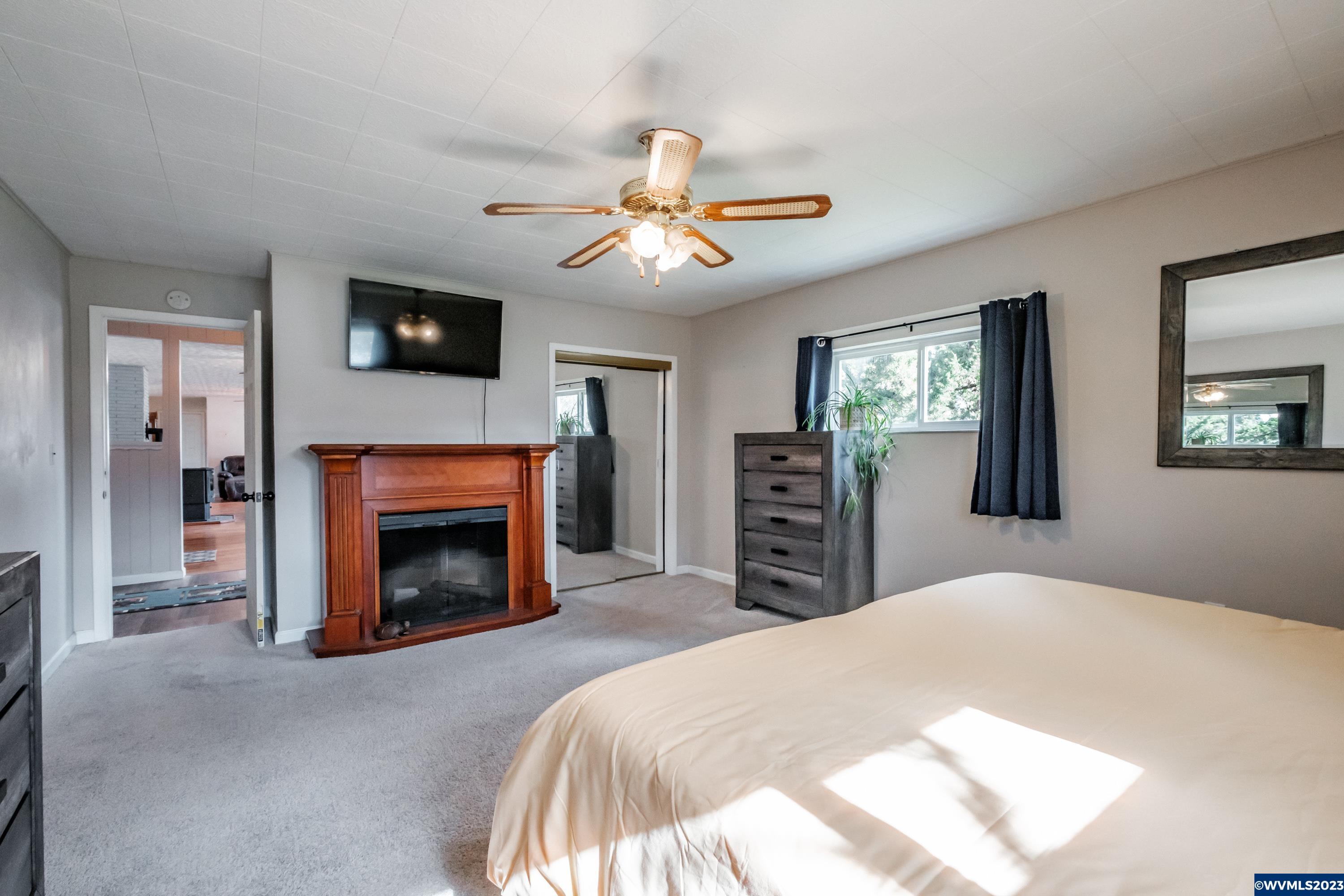 31818 Stoltz Hill Road Lebanon, OR 97355 - Photo 23 of 42 Gallery Image 23