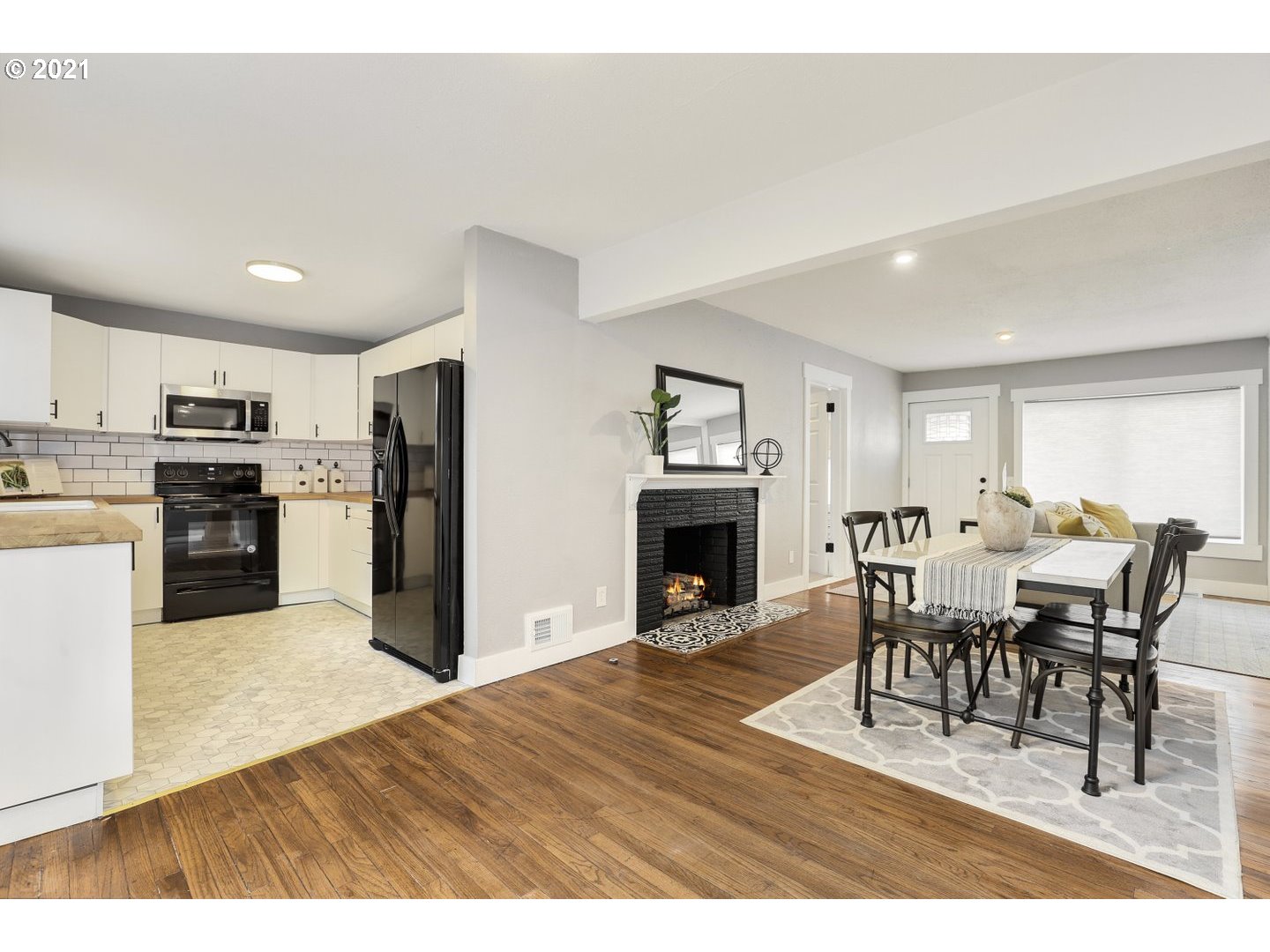 44 Northeast Lombard Street Portland, OR 97211 - Photo 17 of 32