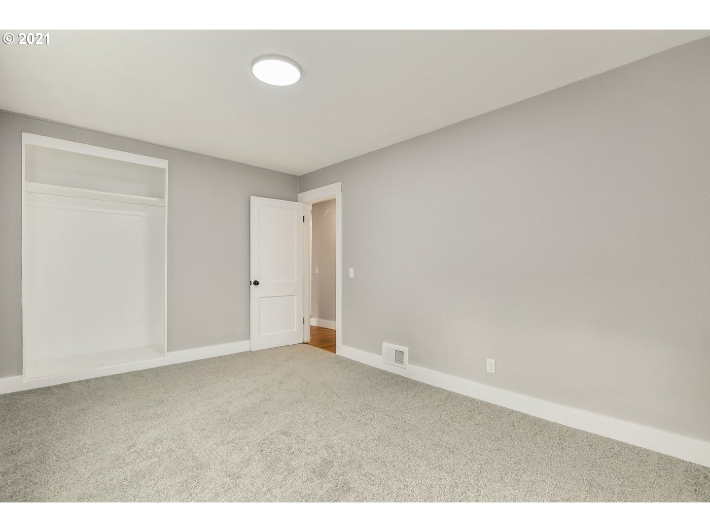 44 Northeast Lombard Street Portland, OR 97211 - Photo 25 of 32