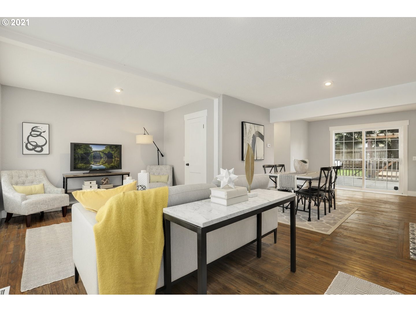 44 Northeast Lombard Street Portland, OR 97211 - Photo 4 of 32