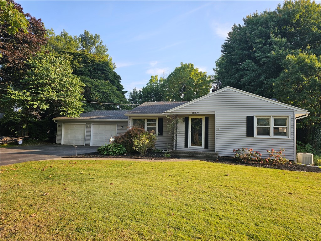 1069 Klem Road Webster, NY 14580 - Photo 2 of 37