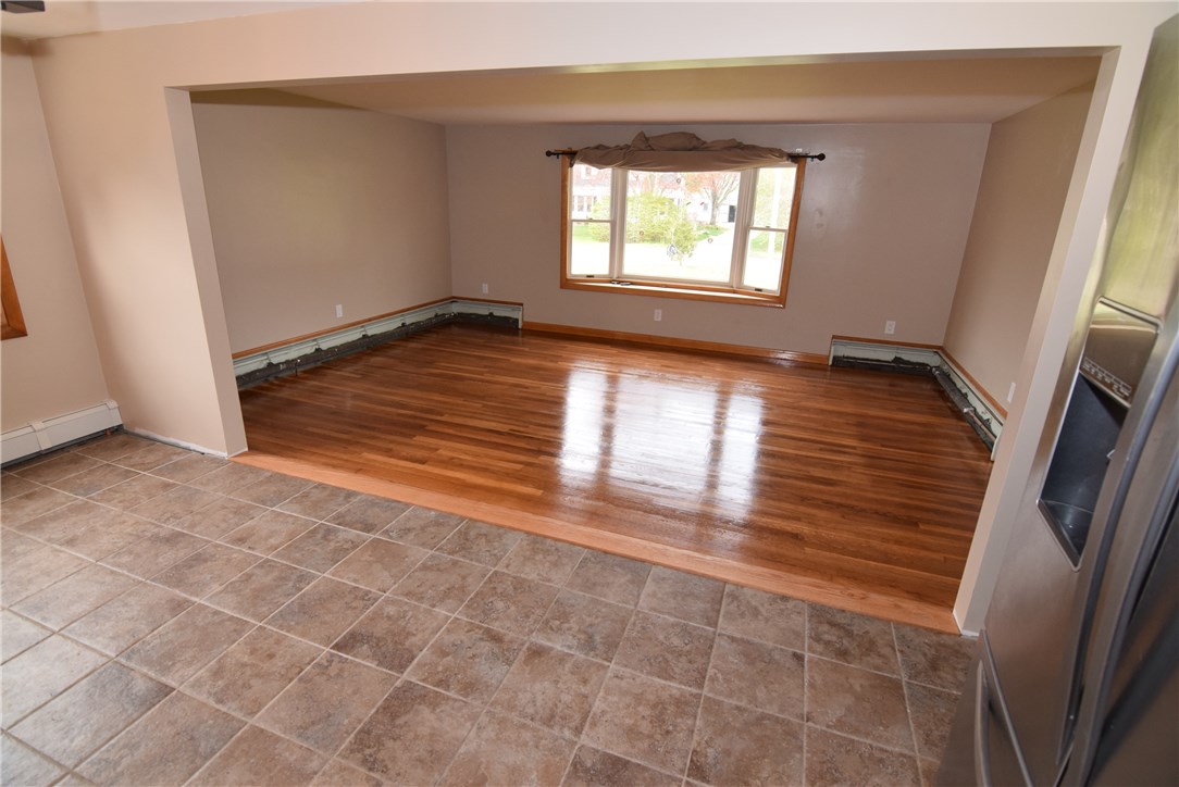 37 Diamond Hill Road Hopkinton, RI 02808 - Photo 19 of 33