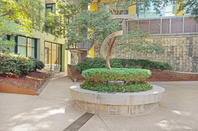 $2,995 | 321 Tenth Avenue, Unit 2103, San Diego, CA 92101