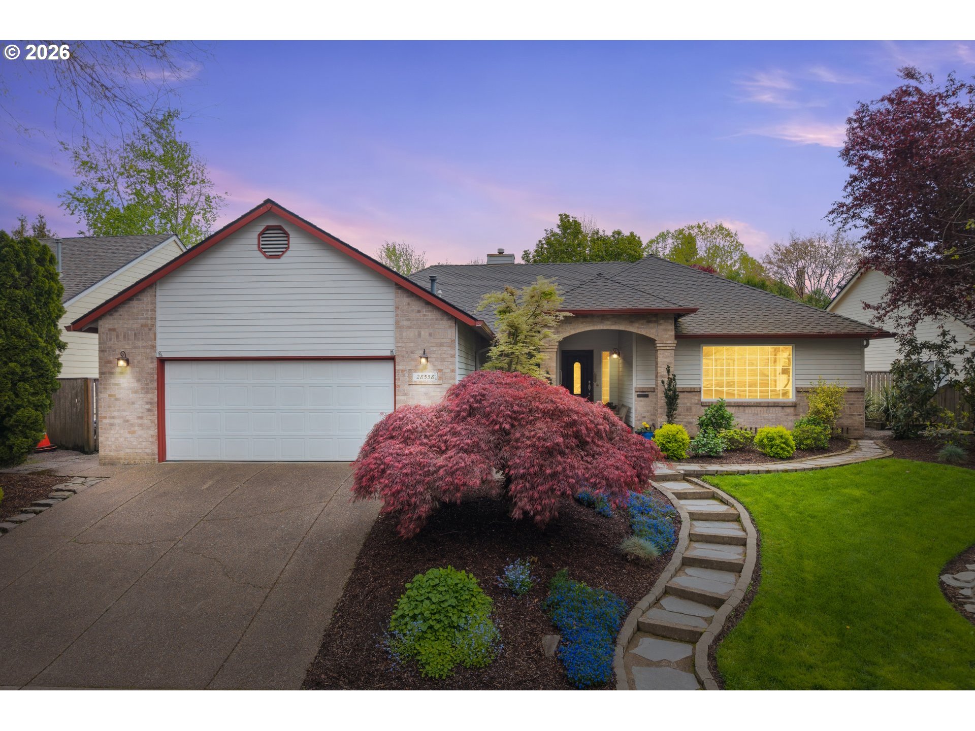 28558 Southwest Meadows Loop Wilsonville, OR 97070 - Photo 2 of 48 Gallery Image 2