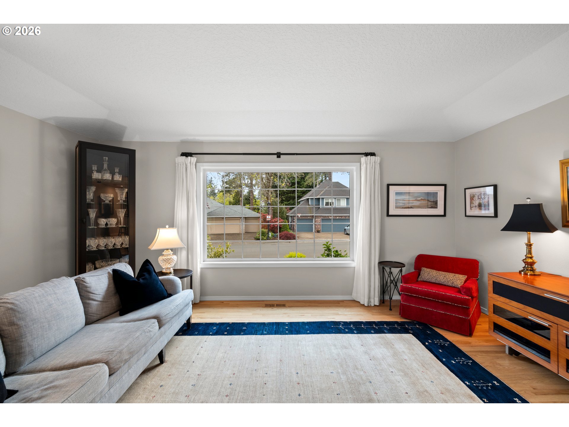 28558 Southwest Meadows Loop Wilsonville, OR 97070 - Photo 7 of 48 Gallery Image 7