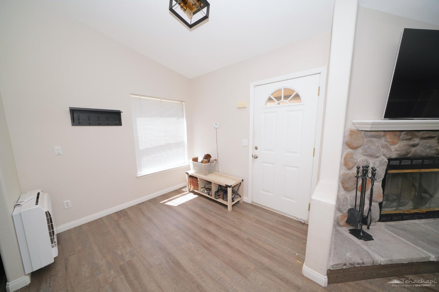 11490 Back Canyon Road Caliente, CA 93518 - Photo 2 of 36 Gallery Image 2
