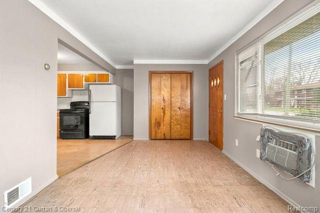 1357 Goddard Road Lincoln Park, MI 48146 - Photo 5 of 17