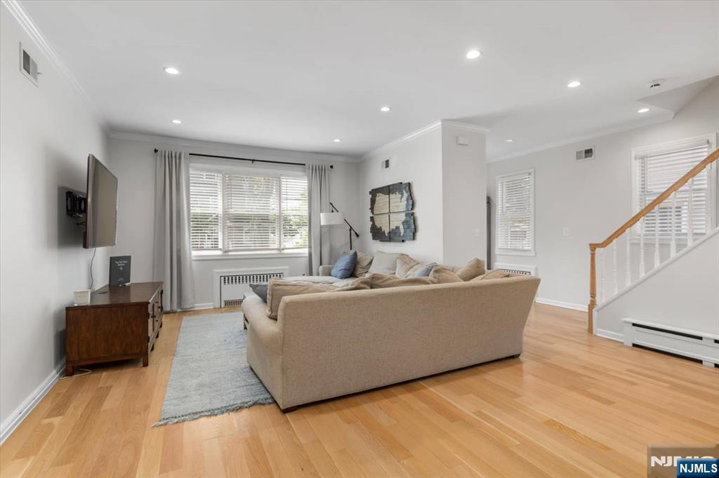 242 Washington Avenue Rutherford, NJ 07070 - Photo 6 of 33