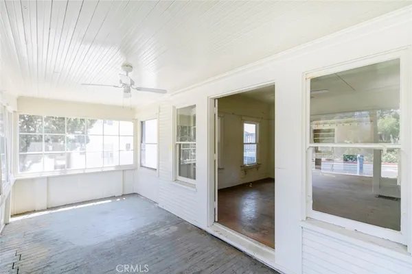 $1,390,000 | 325 South Los Robles Avenue, Pasadena, CA 91101