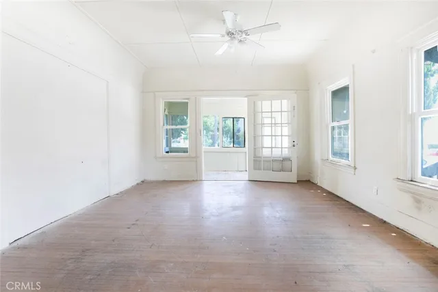 $1,390,000 | 325 South Los Robles Avenue, Pasadena, CA 91101