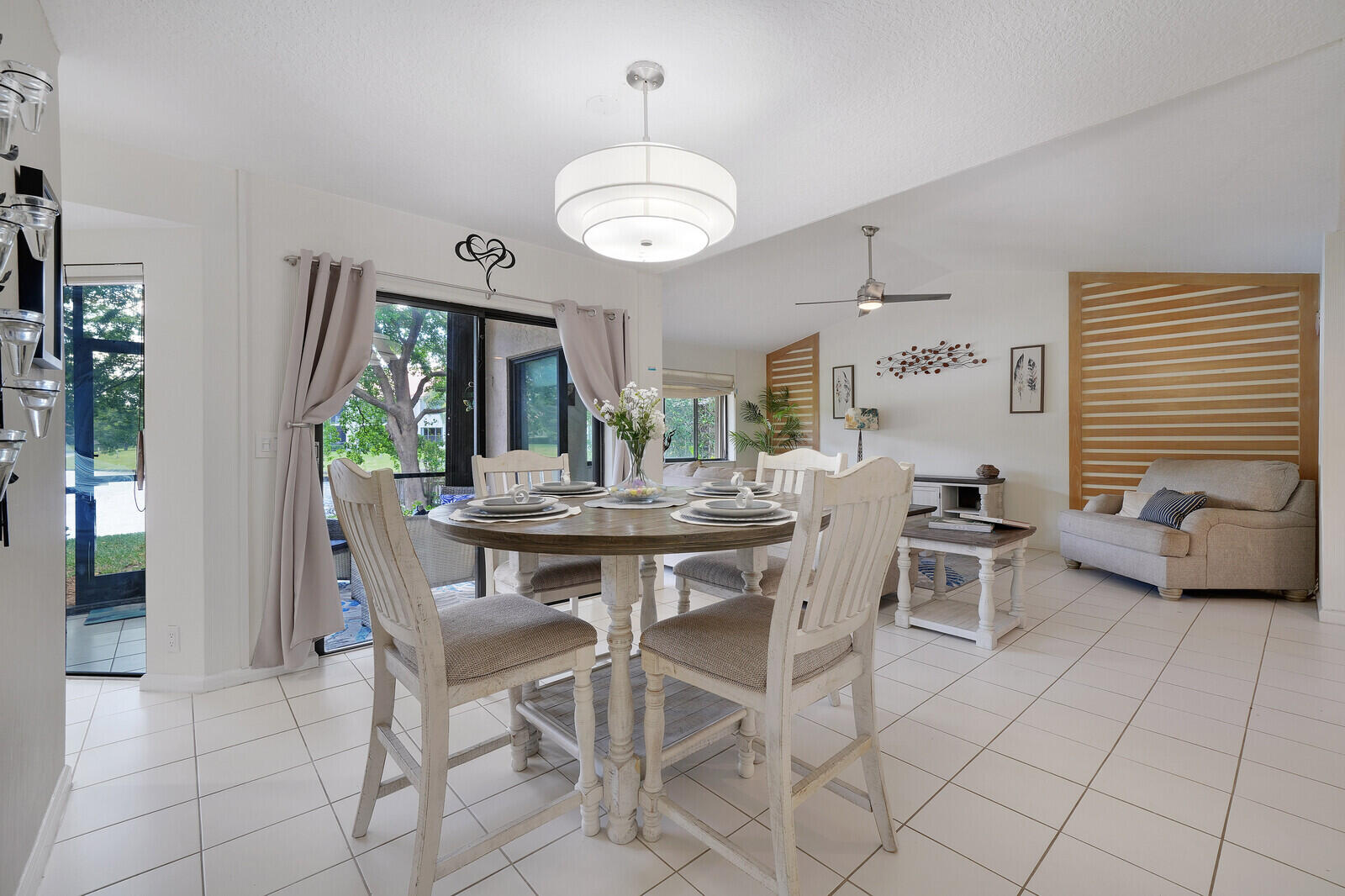 5521 Coach House Circle, Unit D Boca Raton, FL 33486 - Photo 17 of 32 DINING AREA