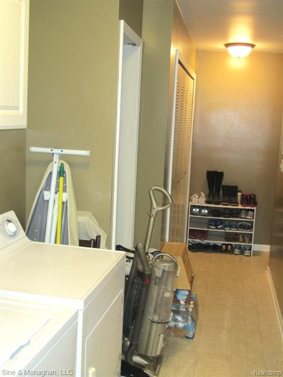 3609 Oakmonte Boulevard Rochester, MI 48306 - Photo 19 of 29