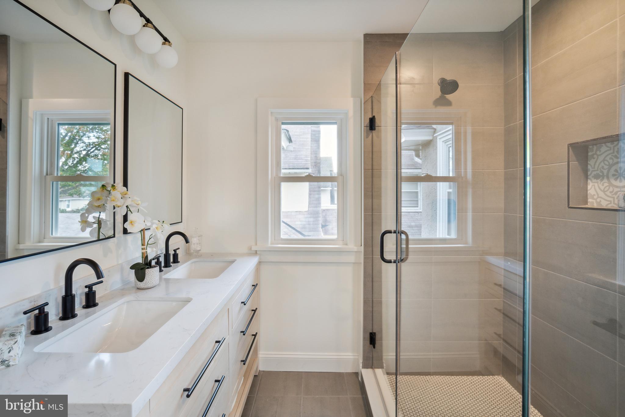 40 Yale Road Havertown, PA 19083 - Photo 17 of 31 Primary Bath